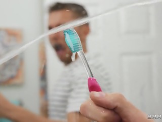 squirt battle: prank